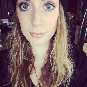 Meet your Posher, Amber