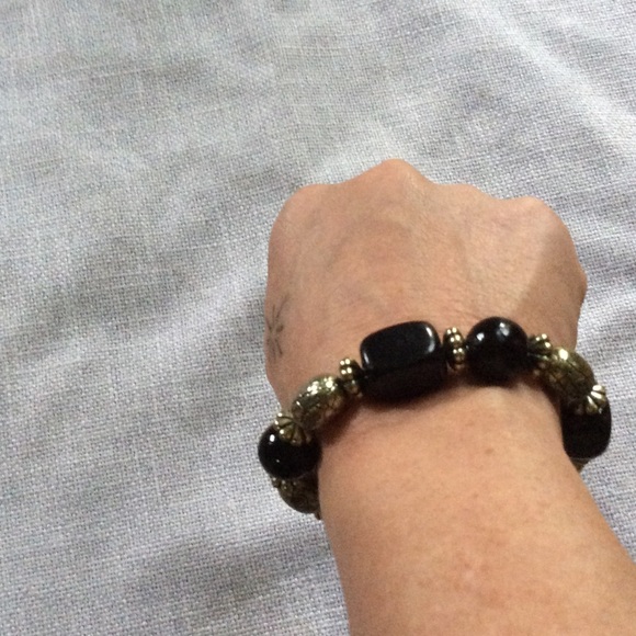 Beautiful Bracelet ❤️ - Picture 2 of 3