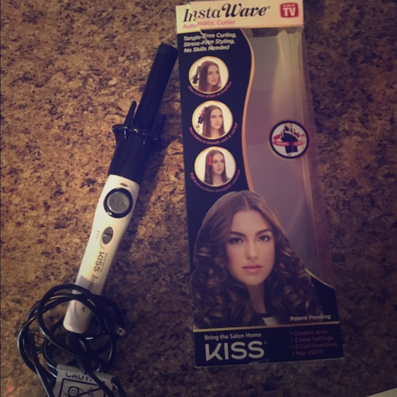 KISS Instawave Automatic Curling Iron