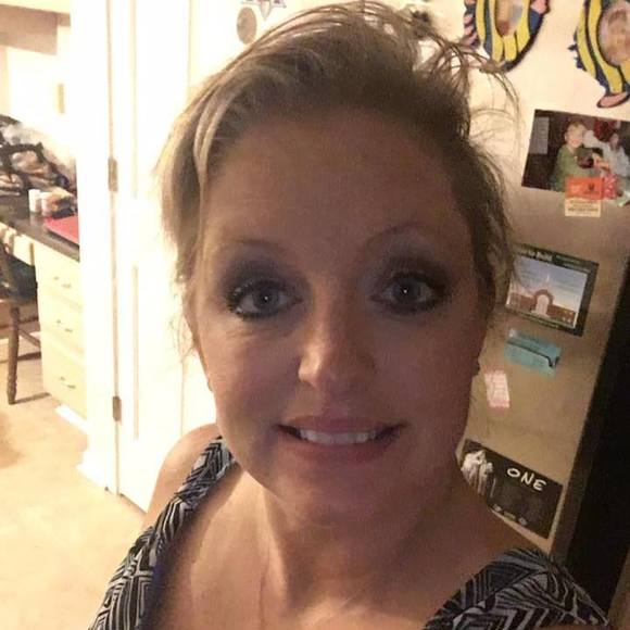 Meet your Posher, Sherri - Picture 1 of 1