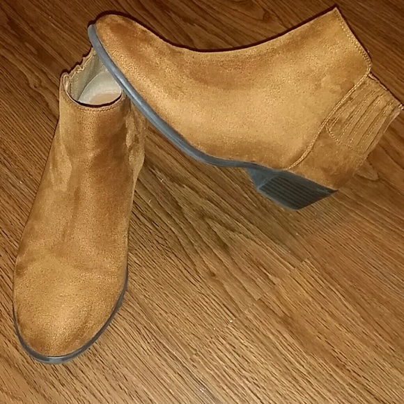 Charlotte Russe ankle boots