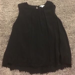 Black tank top, with lace