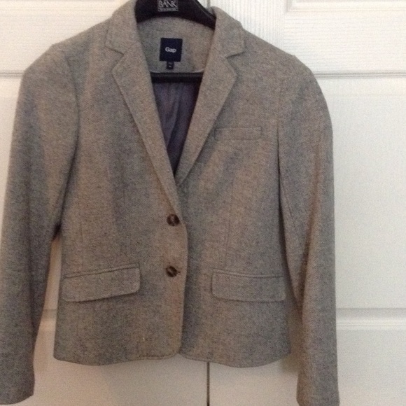 Grey herringbone wool blend blazer