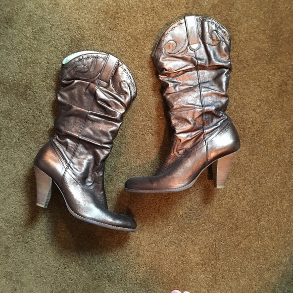 Jessica Simpson Cowboy Boots- gold