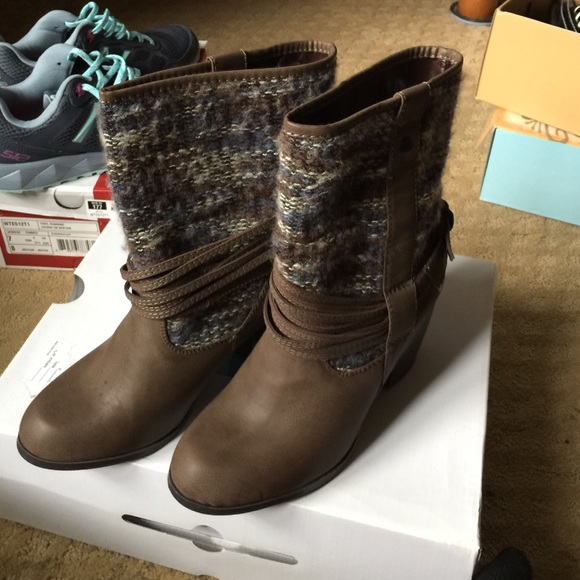 Call It Spring Novacek Boots - Picture 4 of 4