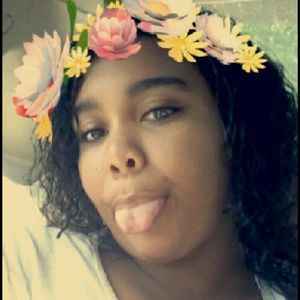 Meet your Posher, Carleisha