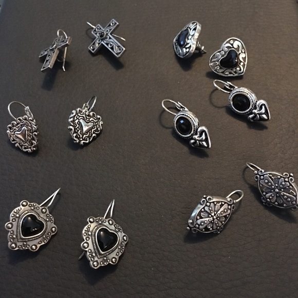Earrings - Picture 1 of 1