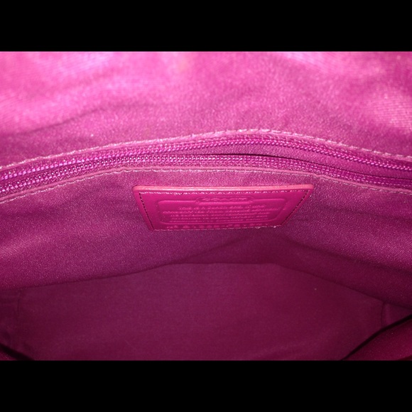 Authentic Coach** - Picture 2 of 3