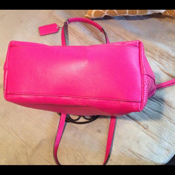 Authentic Coach** - Picture 3 of 3