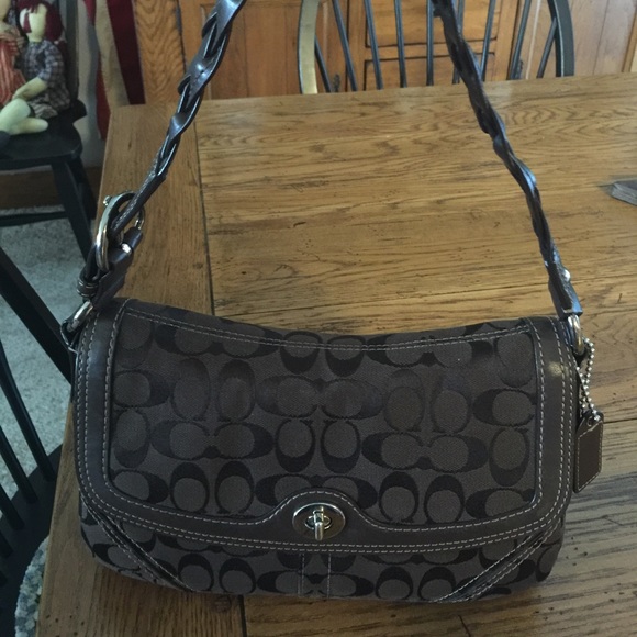 Coach Signature C Chocolate Handbag Purse - Picture 2 of 4