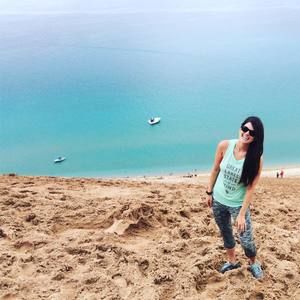 Meet your Posher, Kim