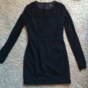 Black bodycon dress