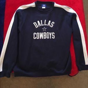Dallas Cowboys sweatshirt