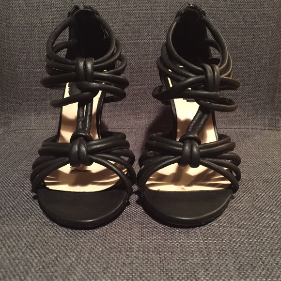 max studio strappy sandals