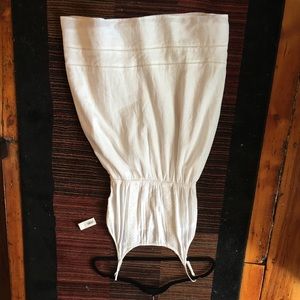 Old navy light dress. NWT. Never worn.