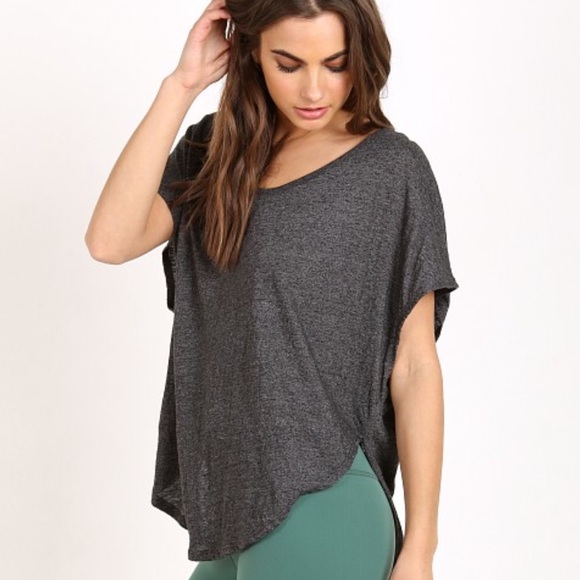 Oversized Yoga Tops