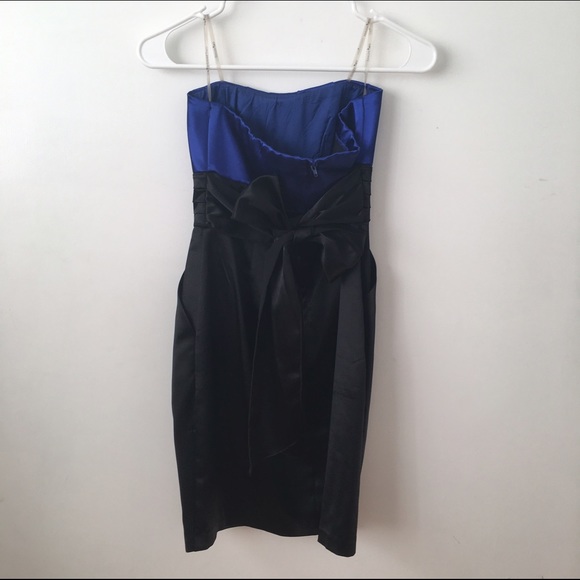 Blue and Black Strapless Dress - Picture 2 of 3
