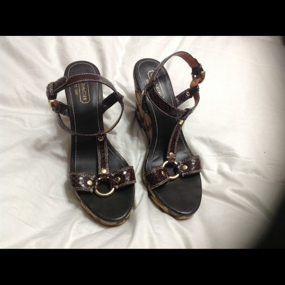 Coach Wedges - Picture 2 of 3