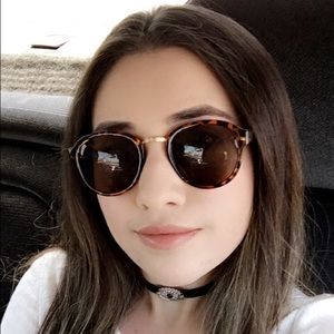 Meet your Posher, Arfa