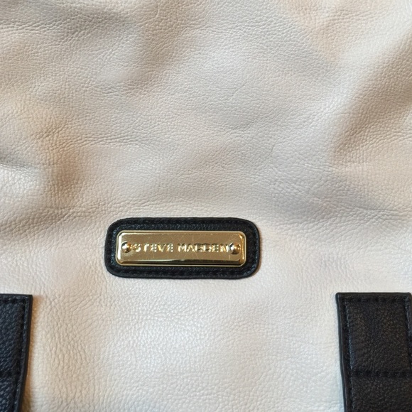 Current style Steve Madden Bag - Picture 2 of 4