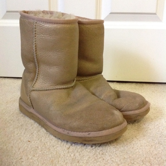 🎉SALE🎉 UGG Boot - tan/gold, short
