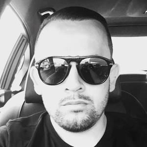 Meet your Posher, Hugo