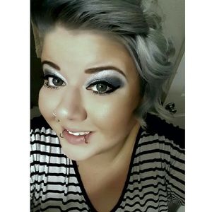 Meet your Posher, Tessa