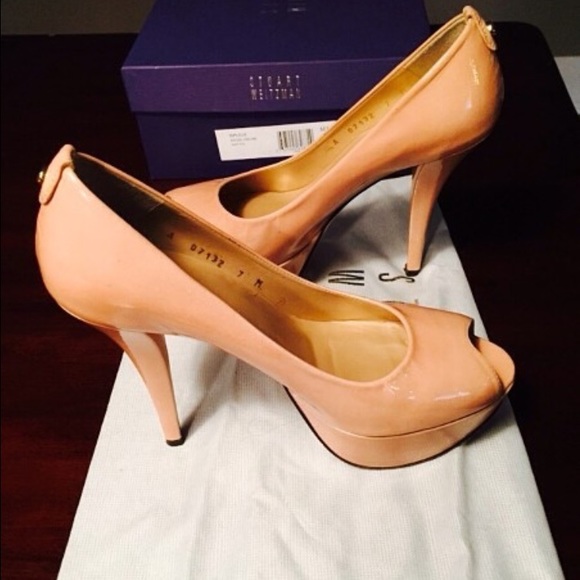 Shoes - Picture 2 of 3