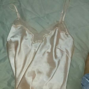 SM SLIP VS ONLY WORE ON VACATION ONCE NEVER USED