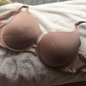 VS Padded/Perfect Coverage Bra