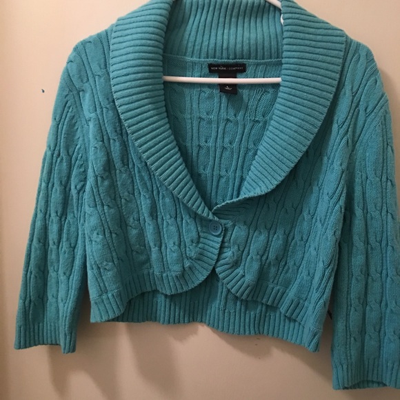 Crop sweaters - Picture 2 of 3