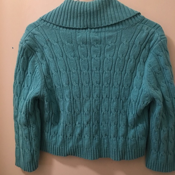 Crop sweaters - Picture 3 of 3