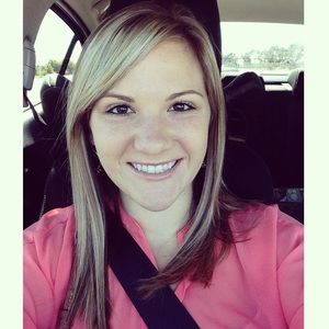 Meet your Posher, Lorena