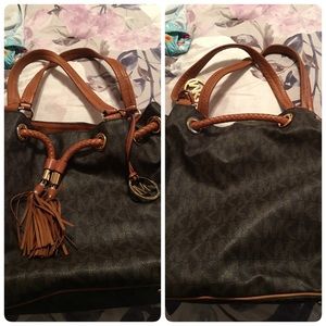 MK purse
