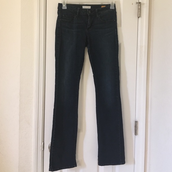 Pilcro slim bootcut jeans.  Sz 28.