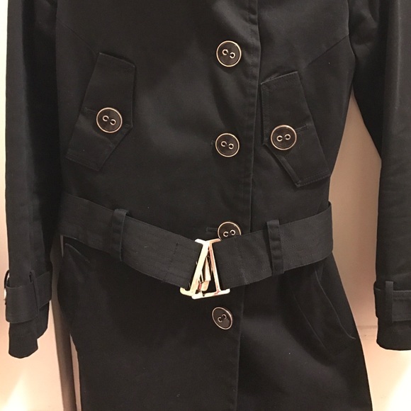 Coat - Picture 2 of 2