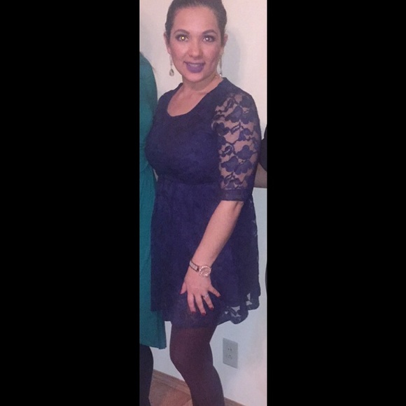 Nice fall dress. - Picture 4 of 4