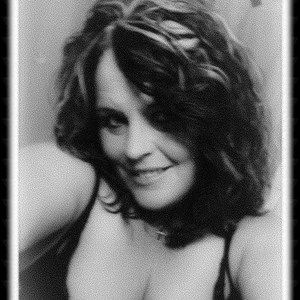 Meet your Posher, Rhonda