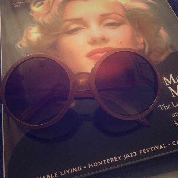 Bug Eye Sunnies