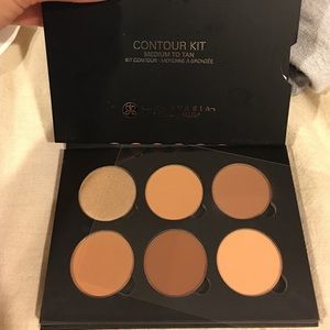 Anastasia Beverly Hills Contour Kit -medium to tan