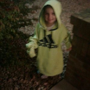 Meet your Posher, Chanel