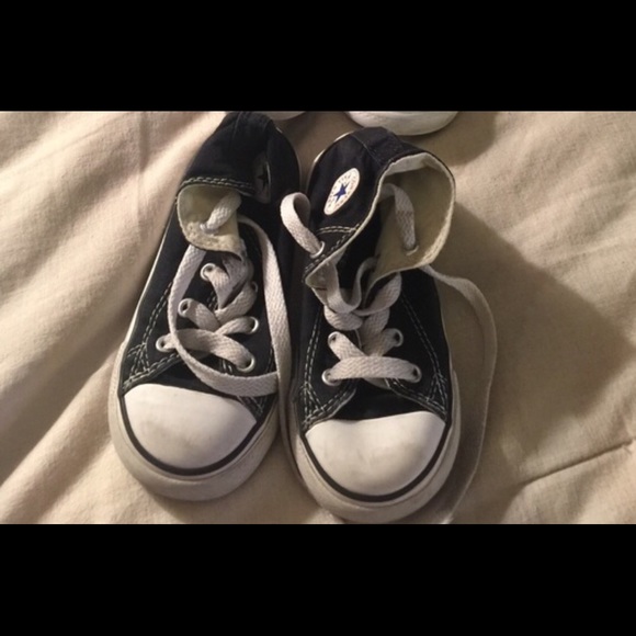 Black converse
