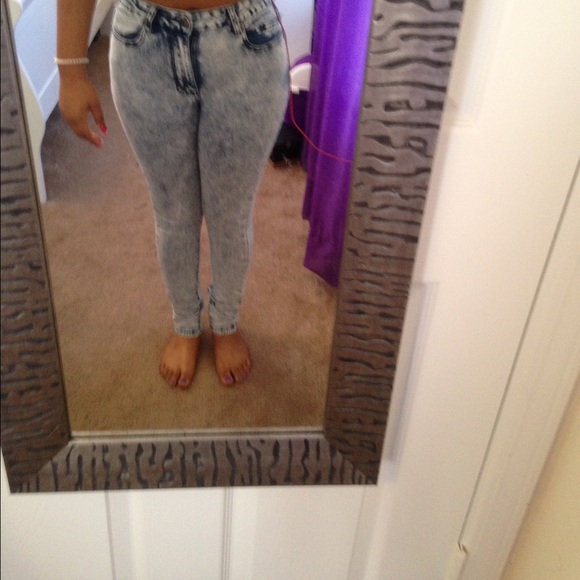 Light washed jeans