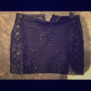 H&m black skirt. Size 12