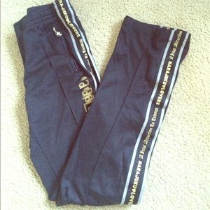 💛 Harajuku Lovers pants!