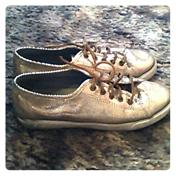 Sperry gold sneakers