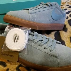 Nike Sb blazer low gt supreme