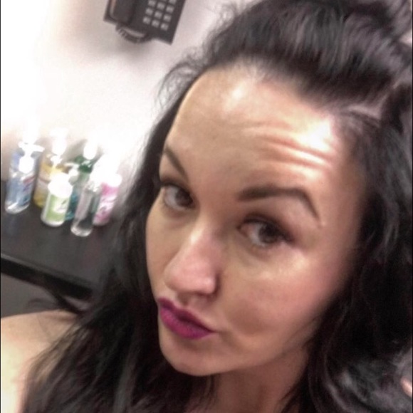 Meet your Posher, Michele