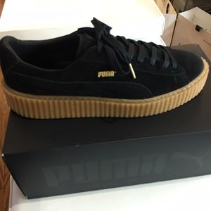 Rihanna men's creepers