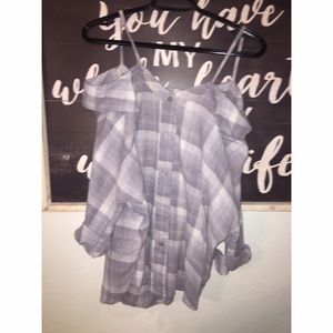 BooHoo off-the shoulder flannel🍂
